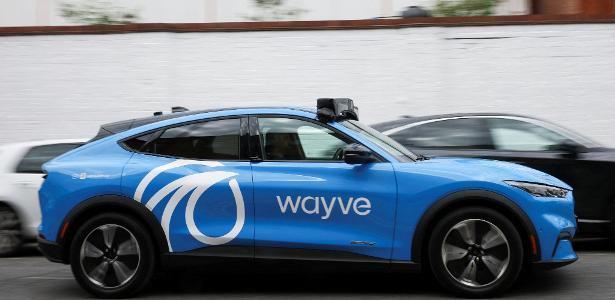 Londres libera carros autônomos na Uber, mas mantém motorista a bordo