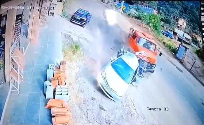 Homem morre atropelado na via do trem no Rio