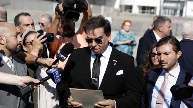 Ex-deputado dos EUA filho de brasileiros é banido de plataforma por aposta sobre discurso de Trump