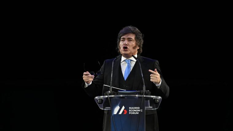 Reino Unido rebate comentário de Trump sobre Malvinas; Milei comemora