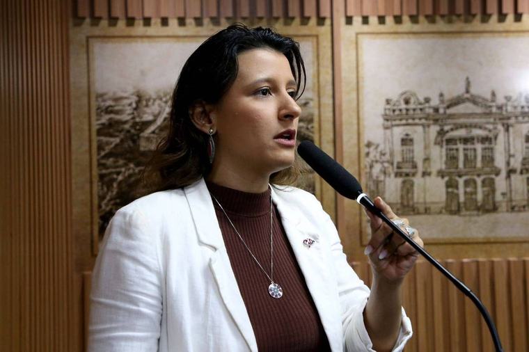 Candidata do PT-RN aciona PF por emails com ameaças de morte e violência sexual