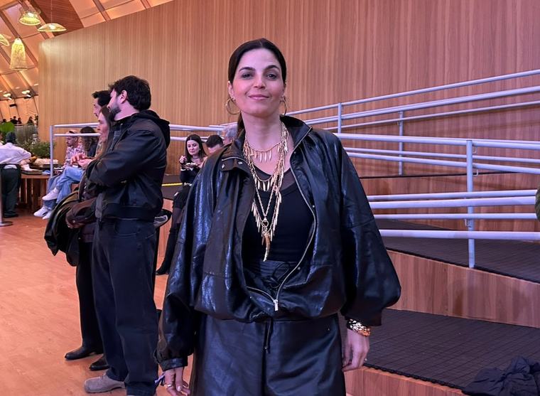 Conciliando música e atuação, Emanuelle Araújo celebra raízes baianas em álbum