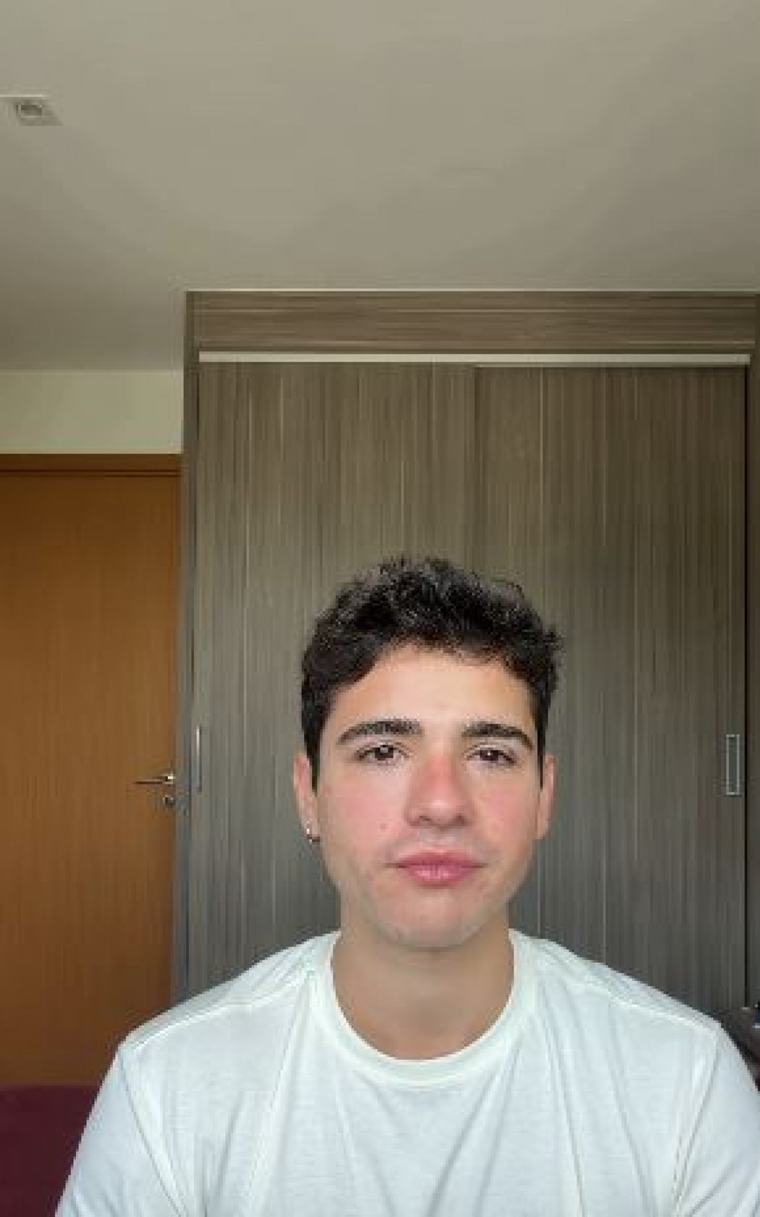 Polícia investiga denúncia de homofobia contra ator João Victor Gonçalves