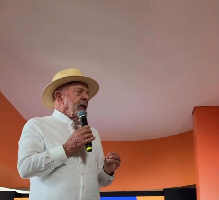 Lula: Dizer que vacina faz a pessoa 'virar gay' ou 'jacaré' é crime