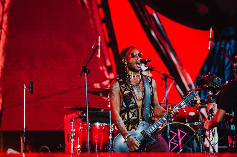 Segundo dia de Rock in Rio tem protesto contra a escala 6×1