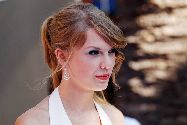 Taylor Swift doa R$ 260 mil a mulher que se feriu ao socorrer adolescentes