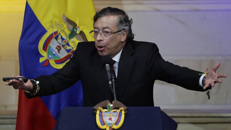 Petro denuncia presidente da Colômbia por “crime contra a humanidade” no TPI