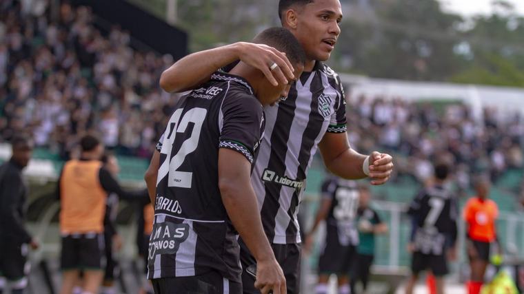 Favorito, Figueirense precisa transformar obrigação em vitória contra o Barra
