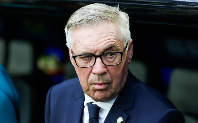 Ancelotti irá ao Nilton Santos para assistir a Botafogo x Palmeiras